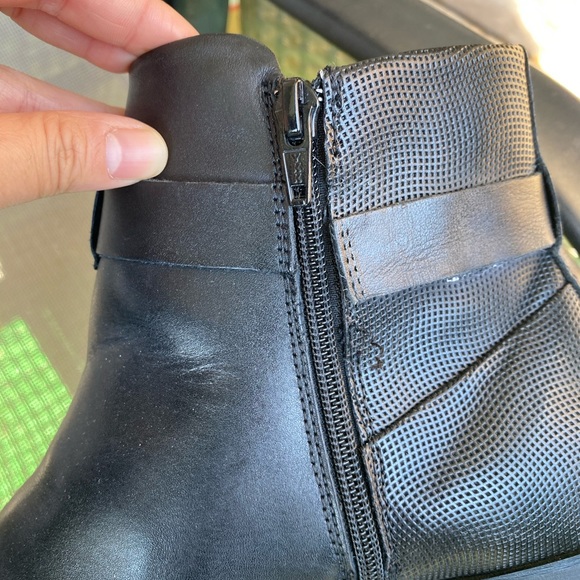 Calvin Klein Mens leather boots - Picture 7 of 8